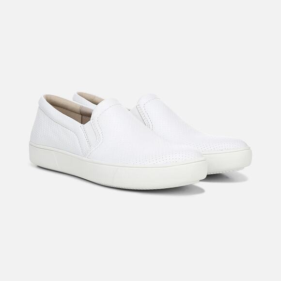 Naturalizer Women's 8WW White Leather Marianne Slip On Sneakers Comfort LB11-13 - Picture 1 of 7